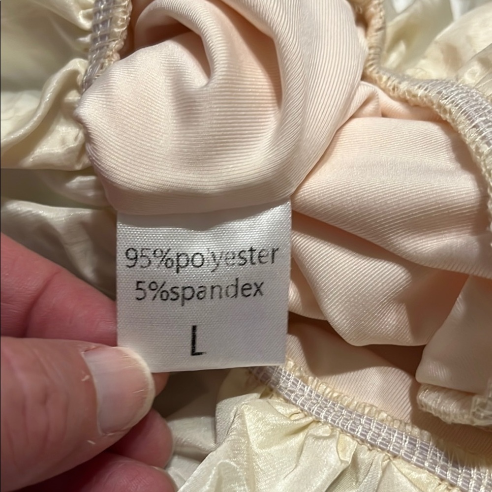 Elegant Cream Ruffle Top - Picture 2 of 3